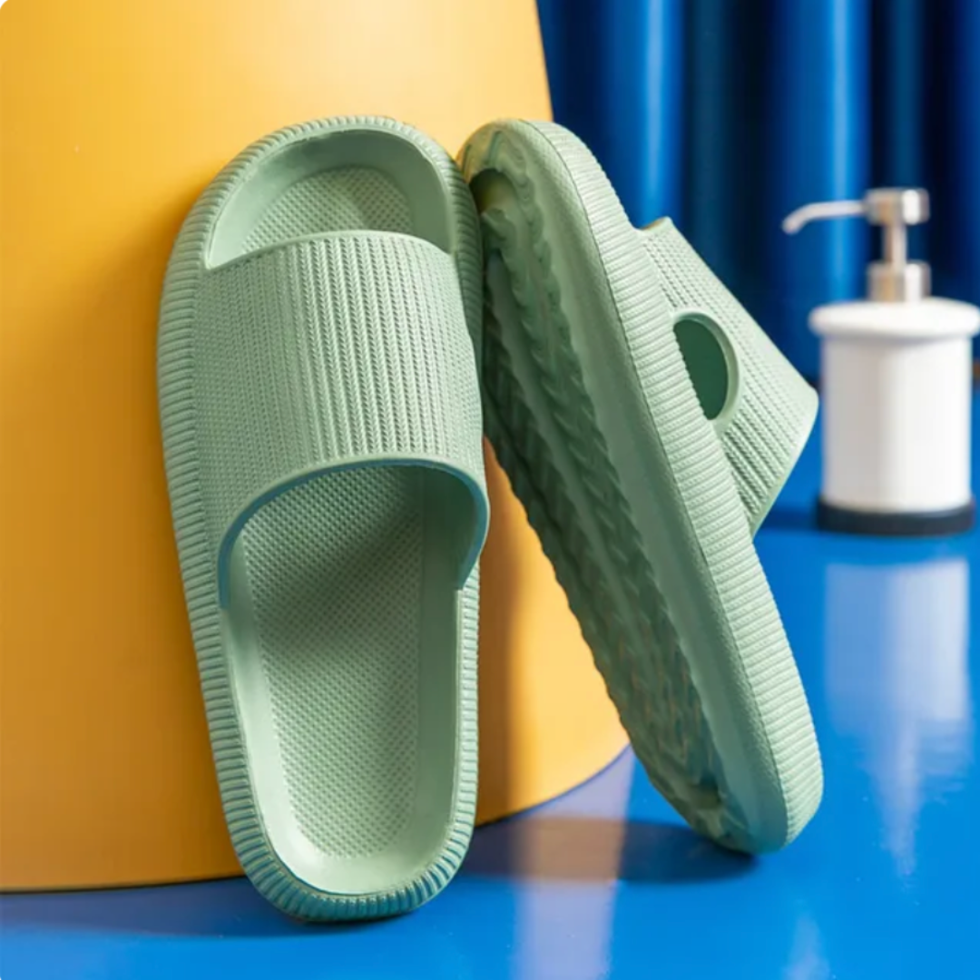 Sandales Claquettes Confortables et Antidérapantes CareSlides™