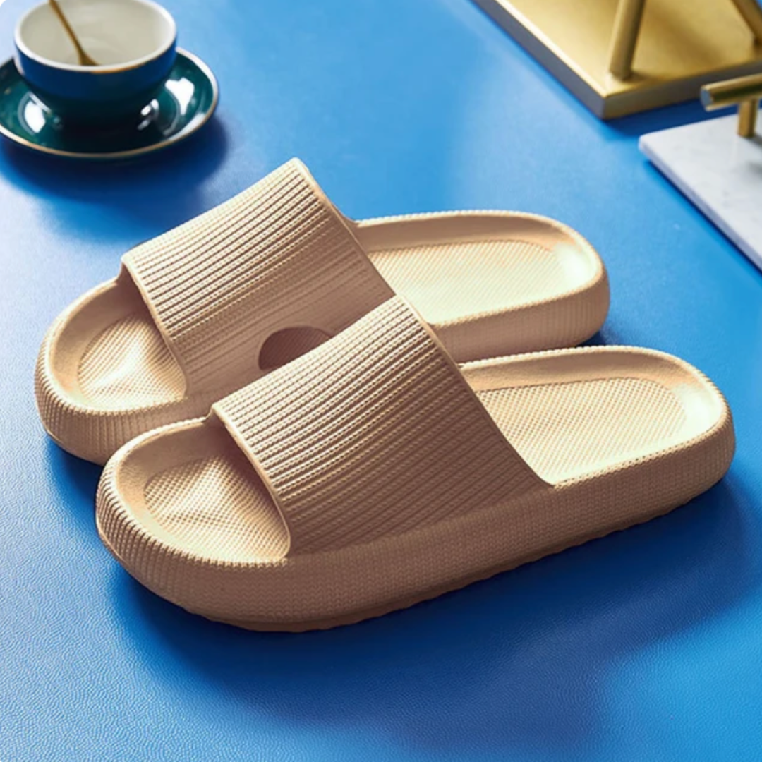 Sandales Claquettes Confortables et Antidérapantes CareSlides™